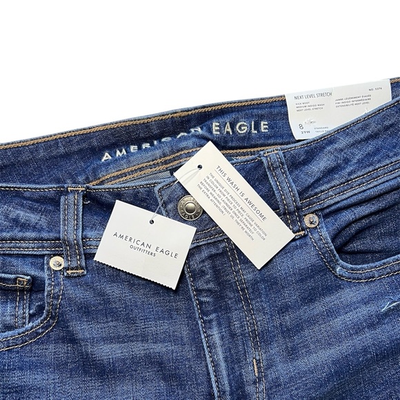 American Eagle Next Level Low-Rise Kick Bootcut Jeans size 8 - Picture 9 of 14